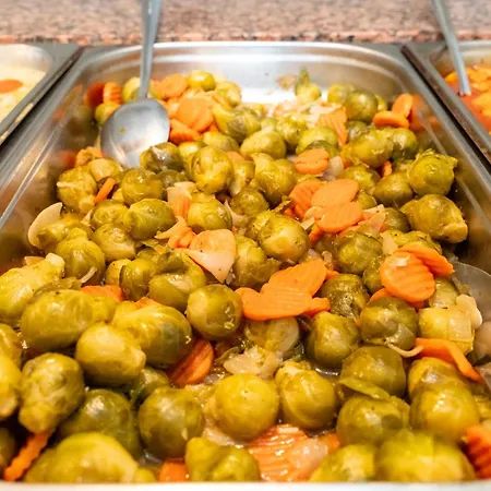 Mpm Astoria 4* ساني بيتش