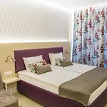 Mpm Astoria Hotell 4*