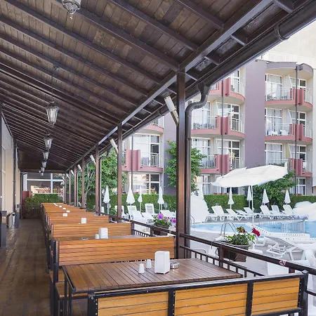 Mpm Astoria Napospart