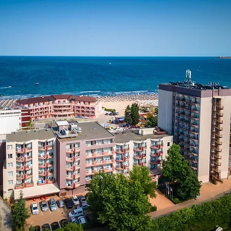 Mpm Astoria מלון סאני ביץ'