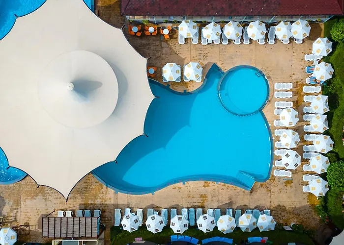 Mpm Astoria מלון