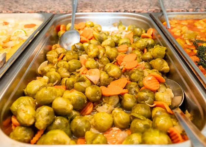 Mpm Astoria 4* סאני ביץ'