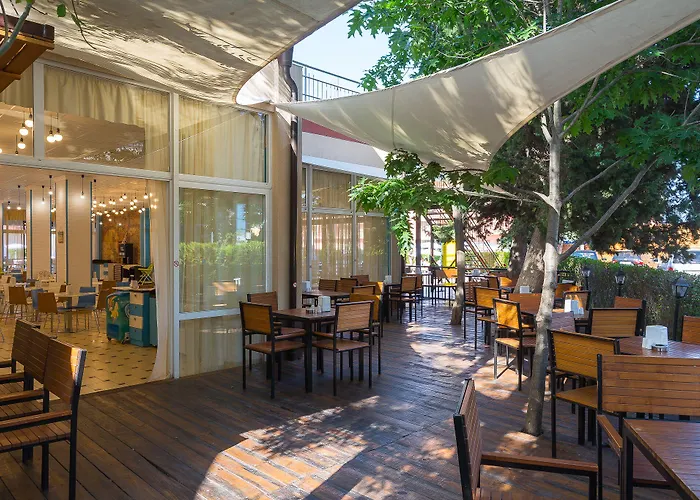 מלון Mpm Astoria